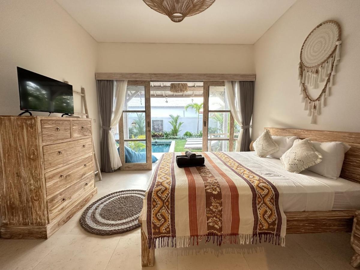 Villa White Karma Seminyak  Bagian luar foto