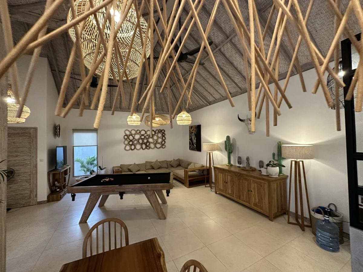 Villa White Karma Seminyak  Bagian luar foto